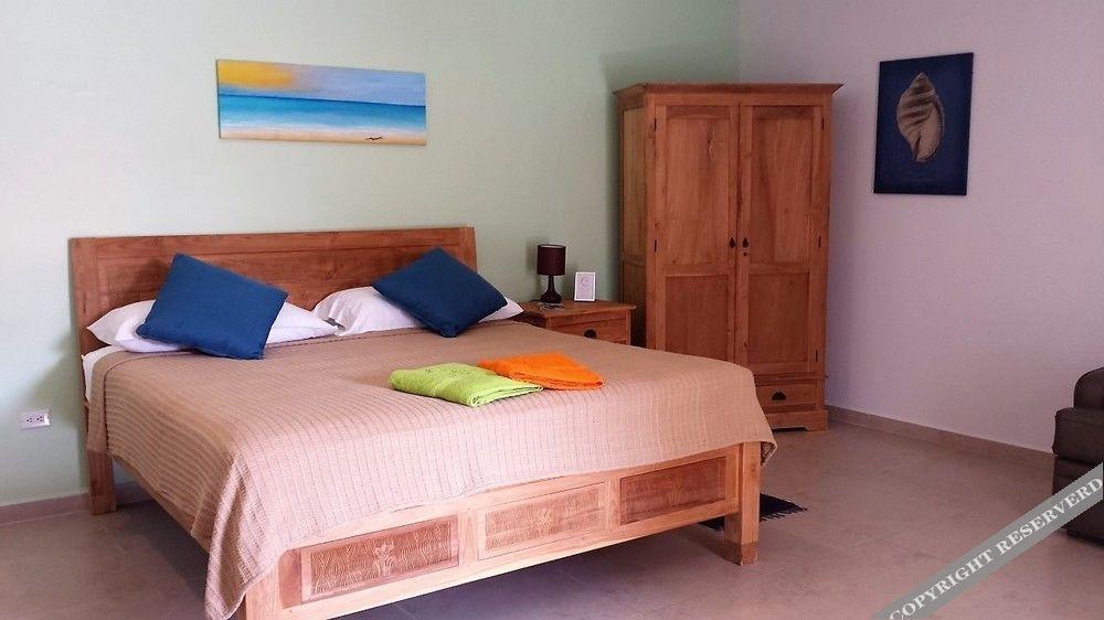 Aruba'S Bakval Suites ภายนอก รูปภาพ